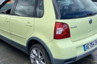 Bas de caisse droit VOLKSWAGEN POLO 4