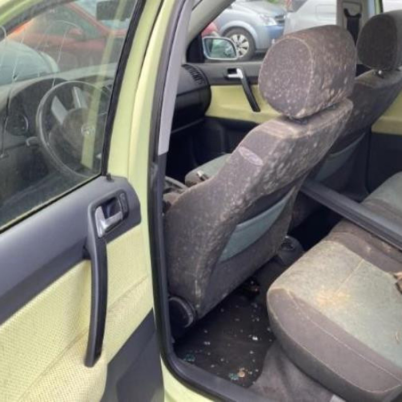 Bas de caisse gauche VOLKSWAGEN POLO 4 Photo n°9