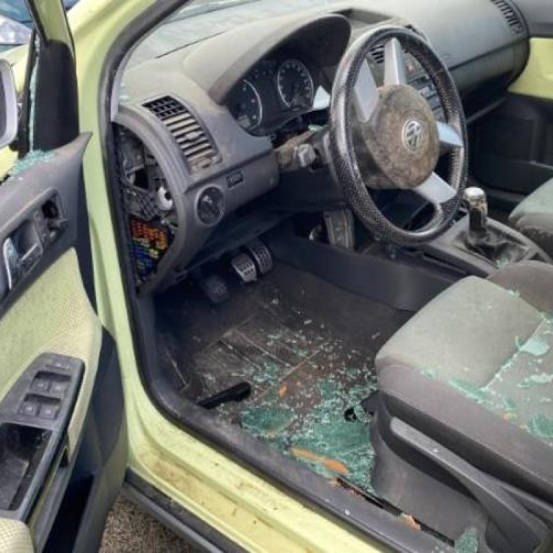 Bas de caisse gauche VOLKSWAGEN POLO 4 Photo n°11