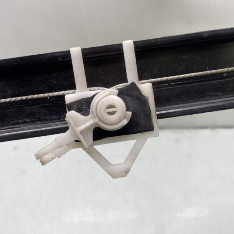 Leve vitre mecanique avant gauche FIAT DOBLO 2 Photo n°3