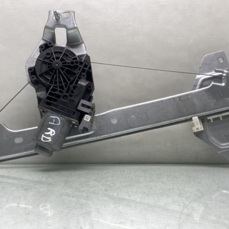 Leve vitre electrique arriere droit CITROEN C3 2 Photo n°1