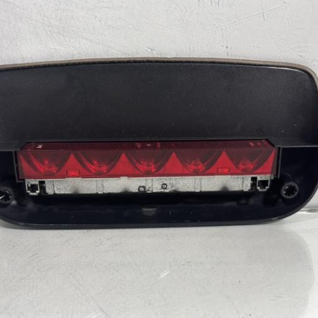 Feu arriere stop central FORD KA 1 Photo n°1