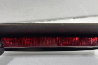 Feu arriere stop central FORD KA 1
