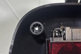 Feu arriere stop central FORD KA 1