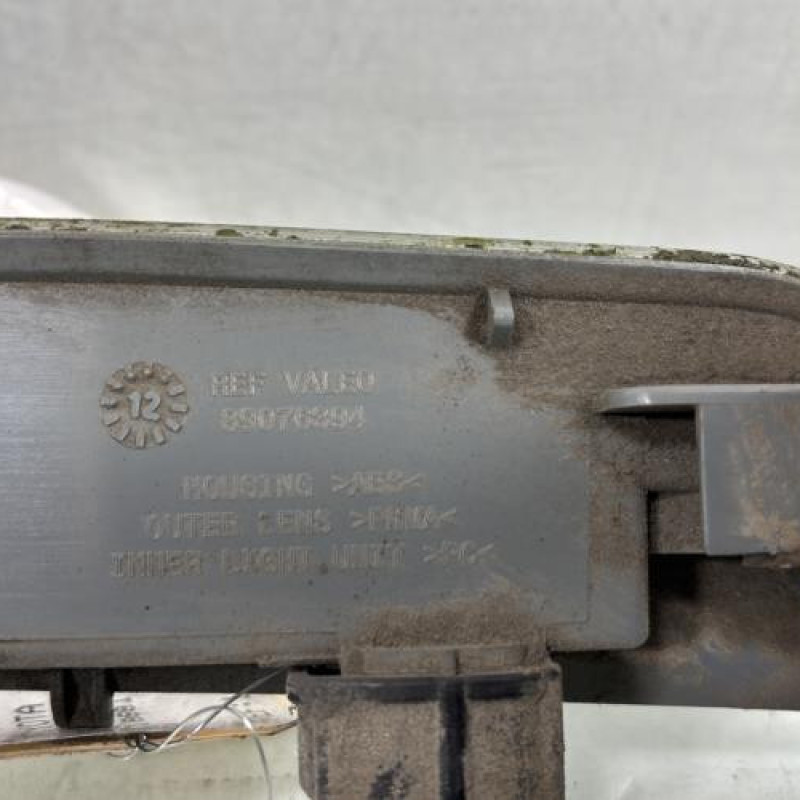 Feu arriere stop central TOYOTA AVENSIS 3 Photo n°4