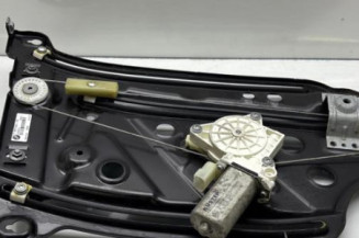 Leve vitre electrique arriere gauche BMW SERIE 1 E88 Photo n°1