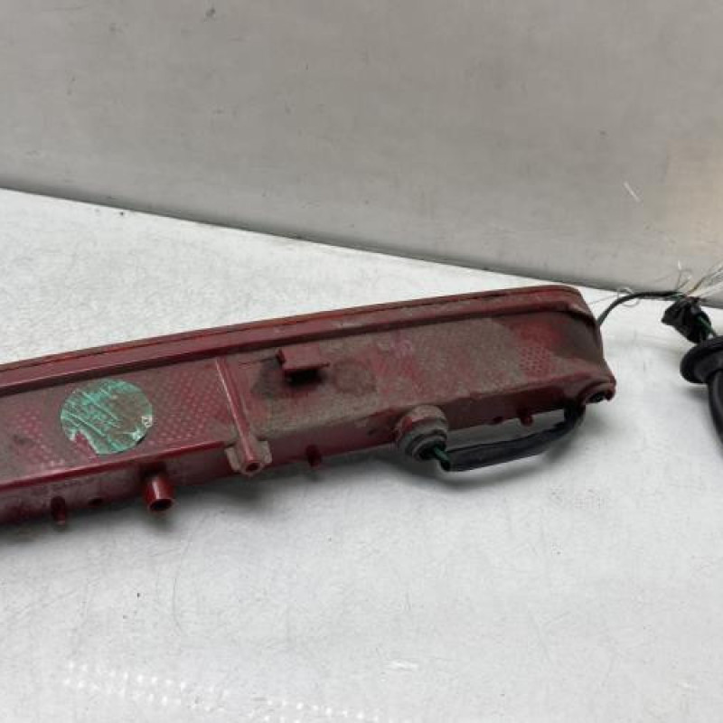 Feu arriere stop central OPEL MOKKA 1 Photo n°2