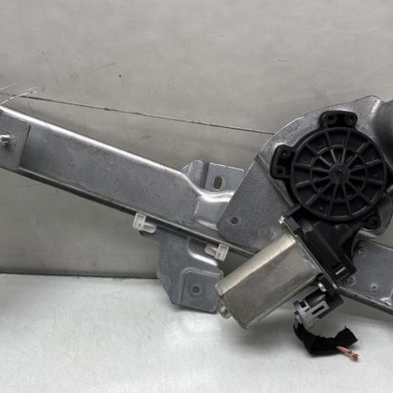 Leve vitre electrique arriere gauche DACIA DUSTER 1 Photo n°5