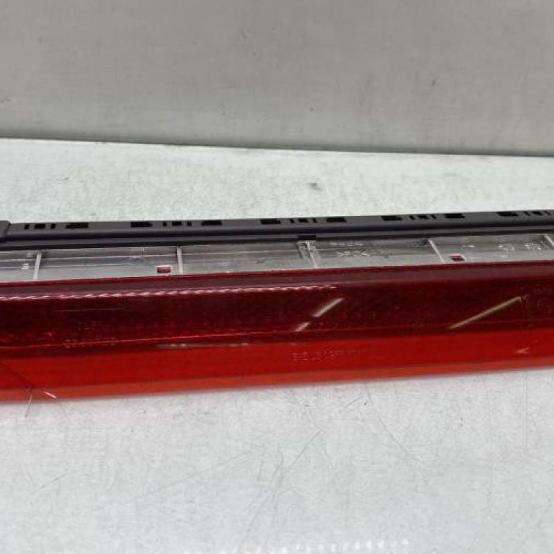 Feu arriere stop central FIAT 500 2 Photo n°1