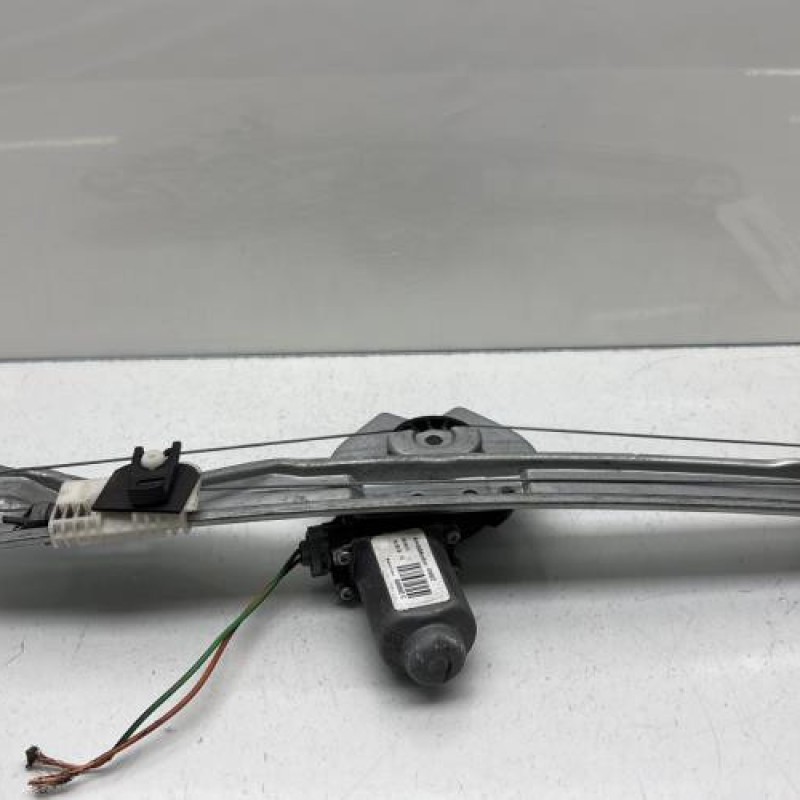 Leve vitre electrique arriere gauche RENAULT CLIO 3 Photo n°6