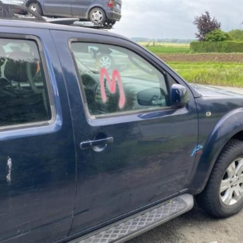 Feu arriere stop central NISSAN PATHFINDER 2 Photo n°14