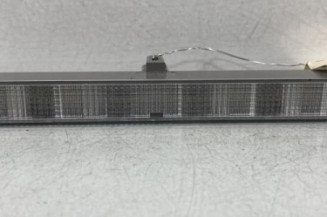 Feu arriere stop central TOYOTA YARIS 2