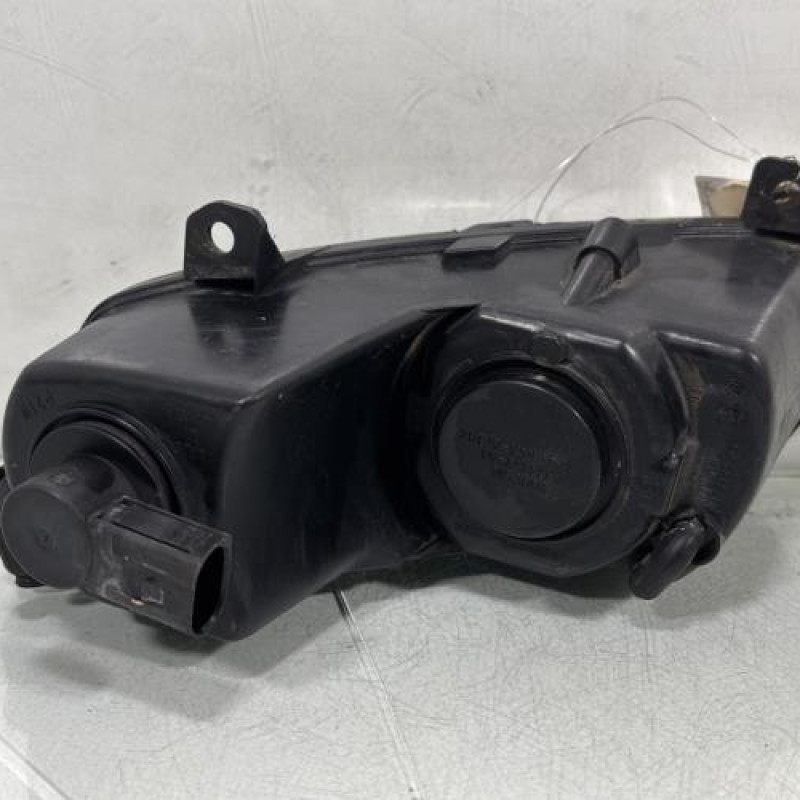 Anti brouillard droit (feux) VOLKSWAGEN POLO 5 Photo n°4