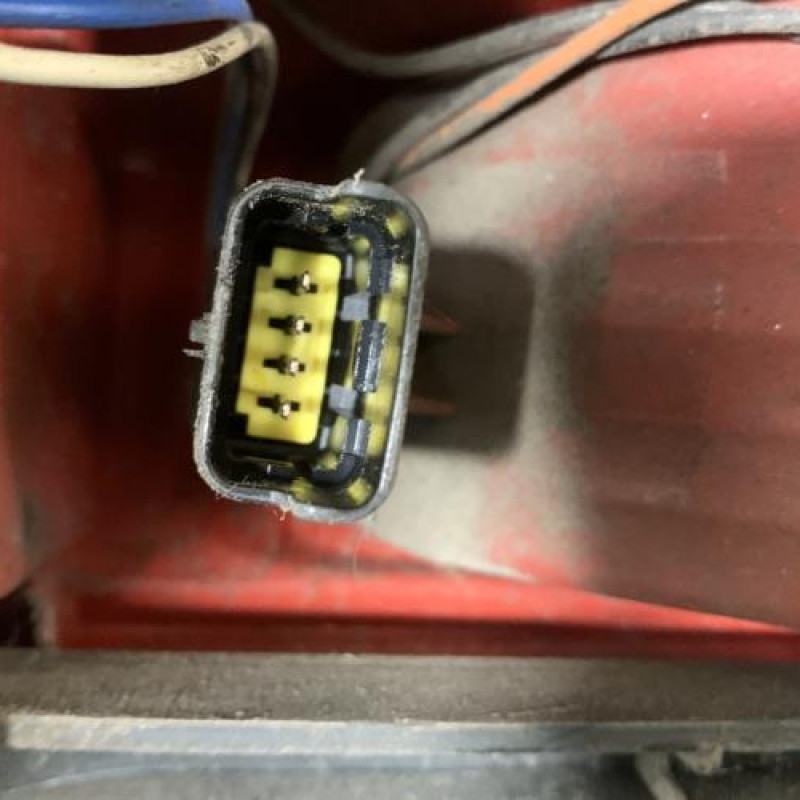 Feu arriere principal gauche (feux) OPEL VIVARO 1 Photo n°5