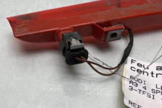 Feu arriere stop central AUDI A3 4