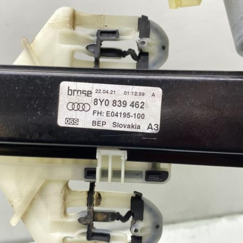 Leve vitre electrique arriere droit AUDI A3 4 Photo n°6