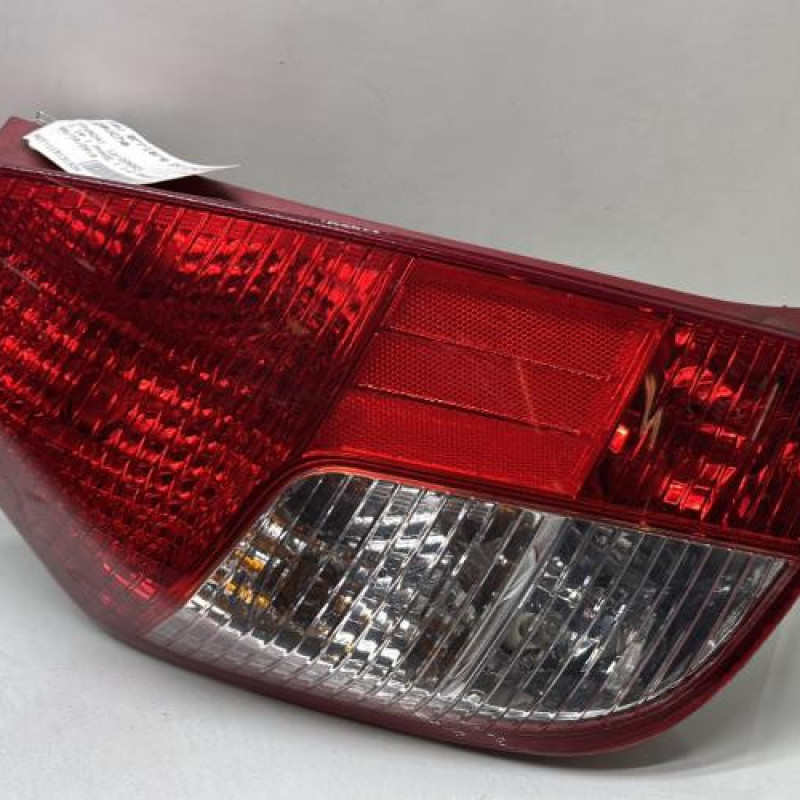 Feu arriere principal gauche (feux) HYUNDAI I 10 1 Photo n°1