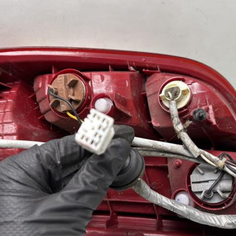 Feu arriere principal gauche (feux) HYUNDAI I 10 1 Photo n°3