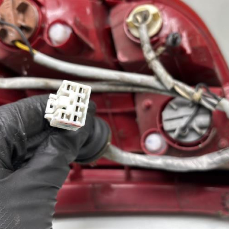 Feu arriere principal gauche (feux) HYUNDAI I 10 1 Photo n°4