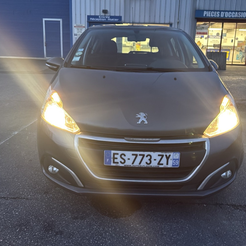 PEUGEOT 208 1 PHASE 2 1.6 BLUE HDI - 8V TURBO Photo n°2