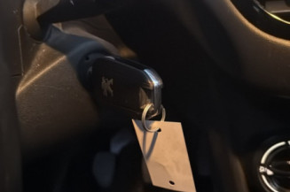 PEUGEOT 208 1 PHASE 2 1.6 BLUE HDI - 8V TURBO