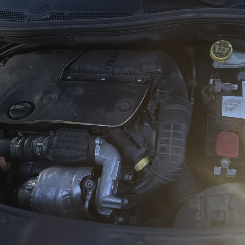 PEUGEOT 208 1 PHASE 2 1.6 BLUE HDI - 8V TURBO Photo n°14