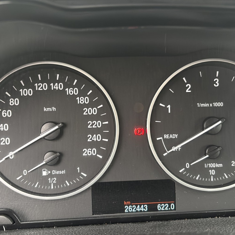 BMW SERIE 2 F46 GRAN TOURER PHASE 1 216d 1.5D - 12V TURBO Photo n°2