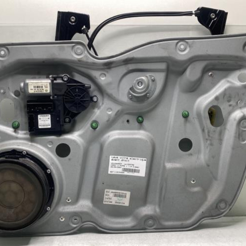 Leve vitre electrique avant droit VOLKSWAGEN CADDY 3 Photo n°1