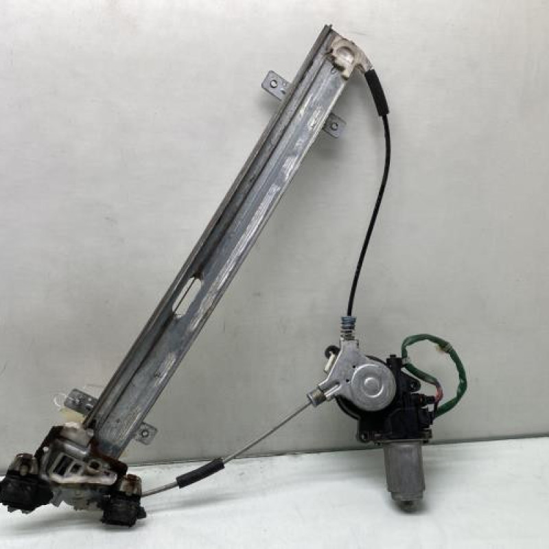 Leve vitre electrique avant gauche HONDA CIVIC 7 Photo n°1