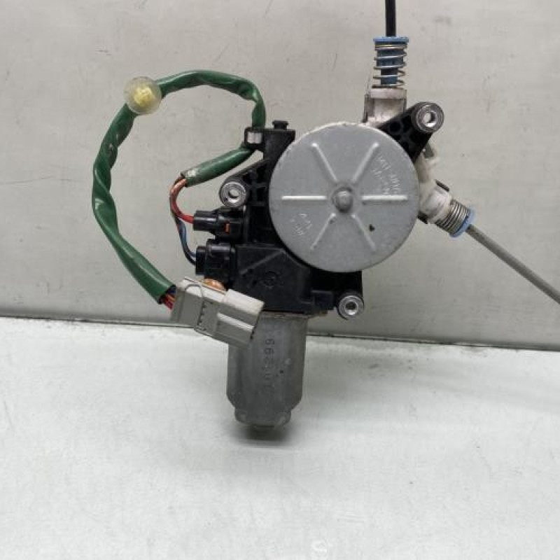 Leve vitre electrique avant gauche HONDA CIVIC 7 Photo n°6