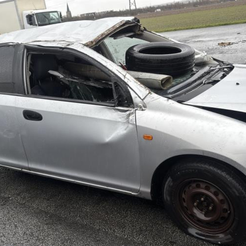 Leve vitre electrique avant gauche HONDA CIVIC 7 Photo n°11