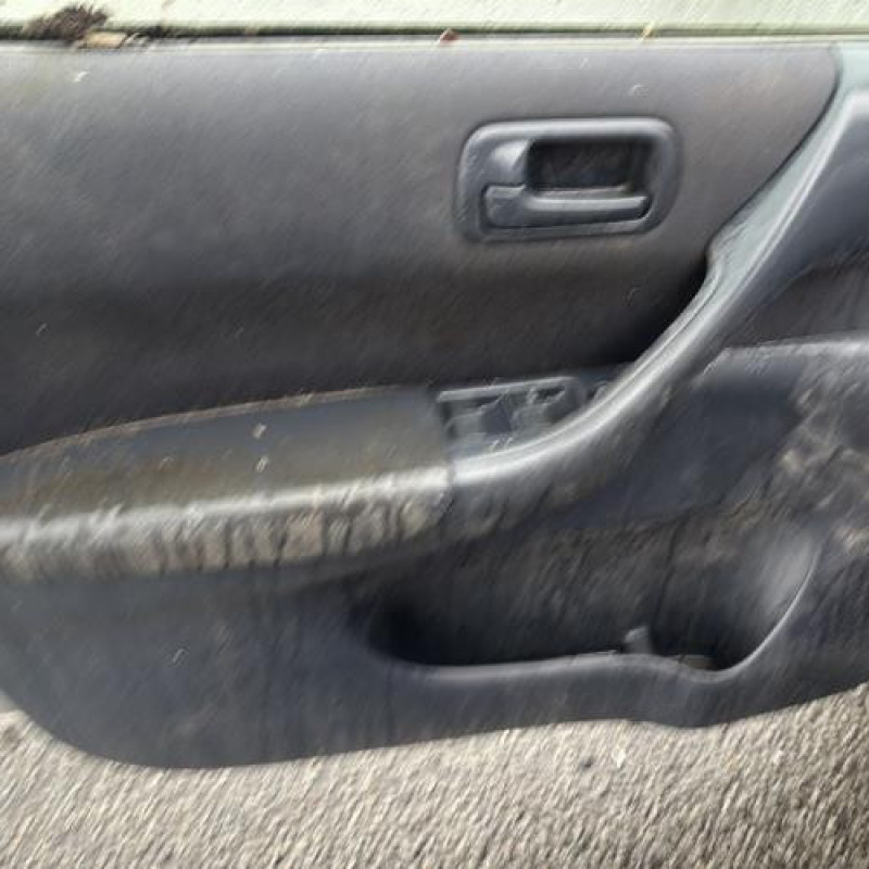 Leve vitre electrique avant gauche HONDA CIVIC 7 Photo n°16