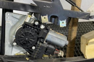 Leve vitre electrique avant droit AUDI A4 1