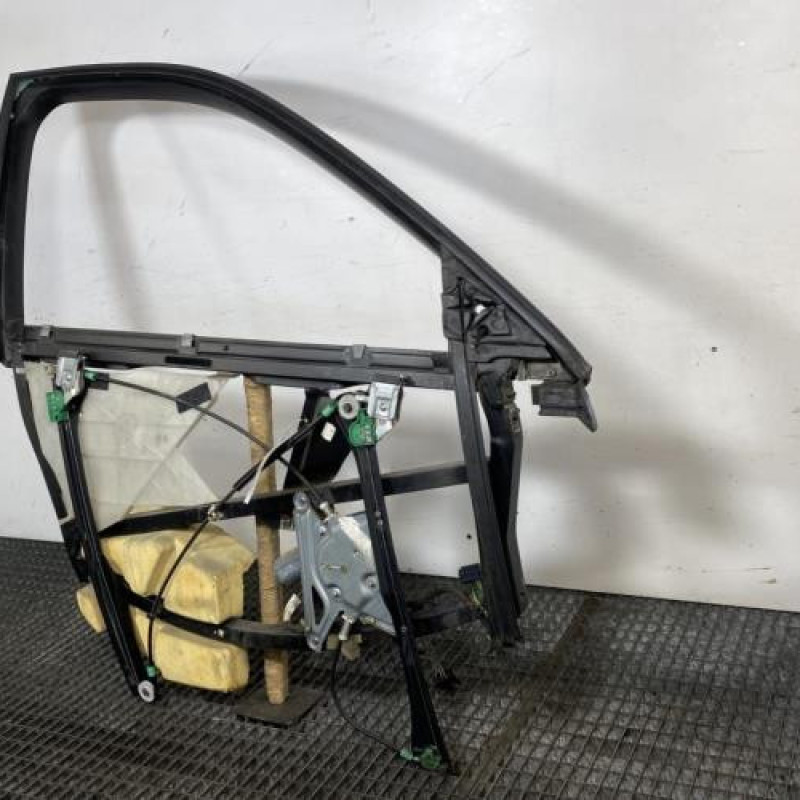 Leve vitre electrique avant droit AUDI A4 1 Photo n°7