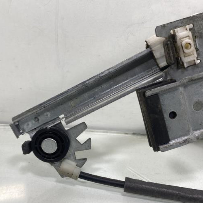 Leve vitre electrique avant droit MERCEDES VITO 639 Photo n°5