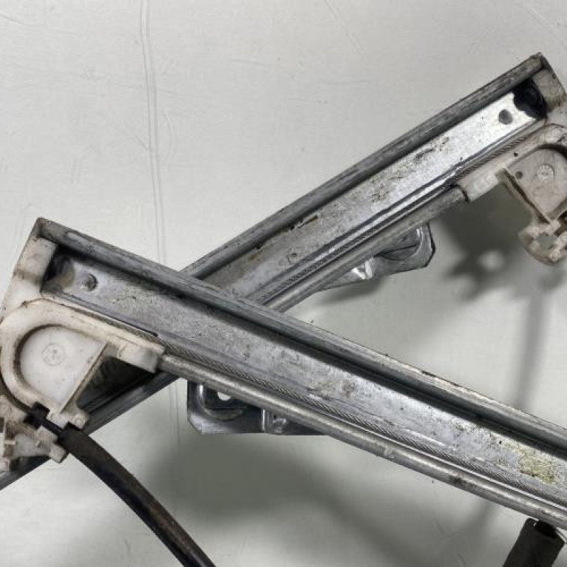 Leve vitre electrique avant droit MERCEDES VITO 639 Photo n°6