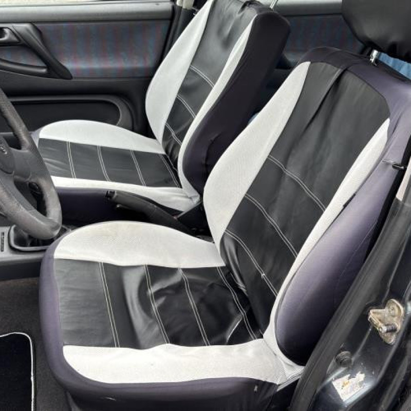 Leve vitre electrique avant droit VOLKSWAGEN POLO 3 Photo n°19