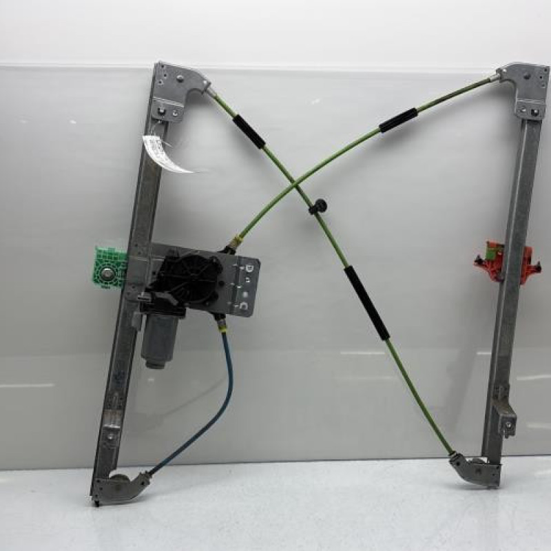 Leve vitre electrique avant droit CITROEN JUMPY 2 Photo n°1