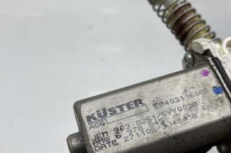 Leve vitre electrique avant gauche BMW SERIE 1 E88