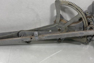 Leve vitre electrique avant droit TOYOTA RAV4 2