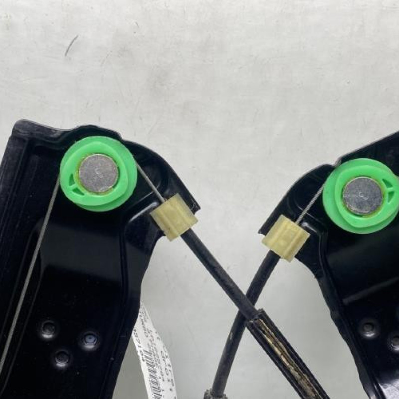 Leve vitre electrique avant droit FORD FOCUS 3 Photo n°4