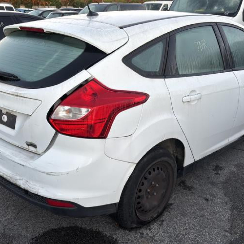 Leve vitre electrique avant droit FORD FOCUS 3 Photo n°10