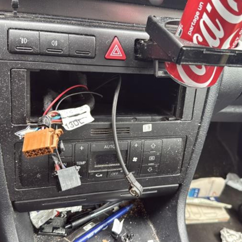 Leve vitre electrique avant gauche AUDI A4 1 Photo n°13