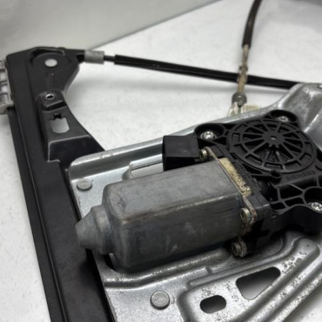 Leve vitre electrique avant droit MERCEDES CLASSE C 203 COUPE SPORT