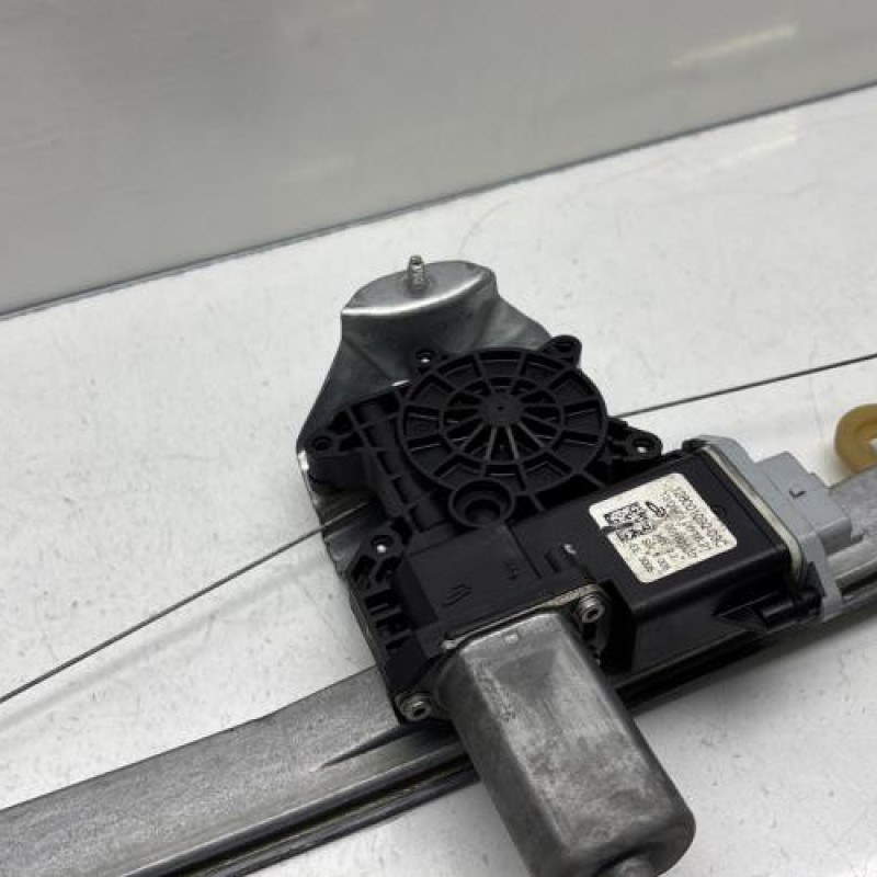 Leve vitre electrique avant gauche RENAULT CAPTUR 1 Photo n°3