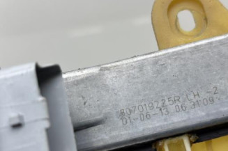 Leve vitre electrique avant gauche RENAULT CAPTUR 1