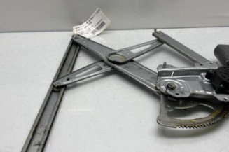 Leve vitre electrique avant gauche TOYOTA YARIS 1 Photo n°1