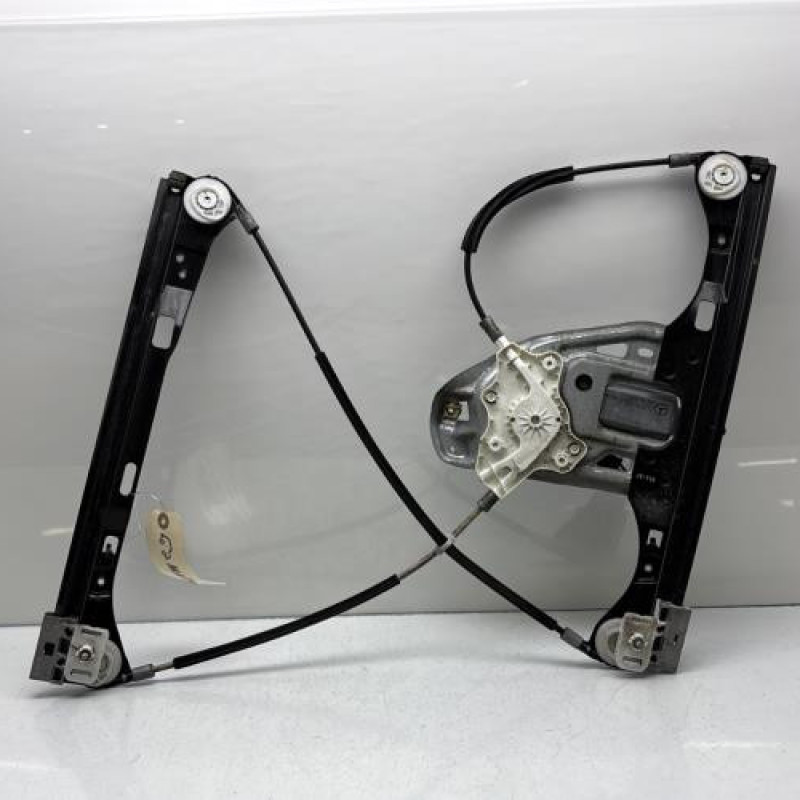 Leve vitre electrique avant gauche MERCEDES CLASSE C 203 COUPE SPORT Photo n°6
