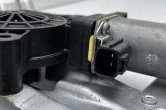 Leve vitre electrique avant droit DACIA SANDERO 2