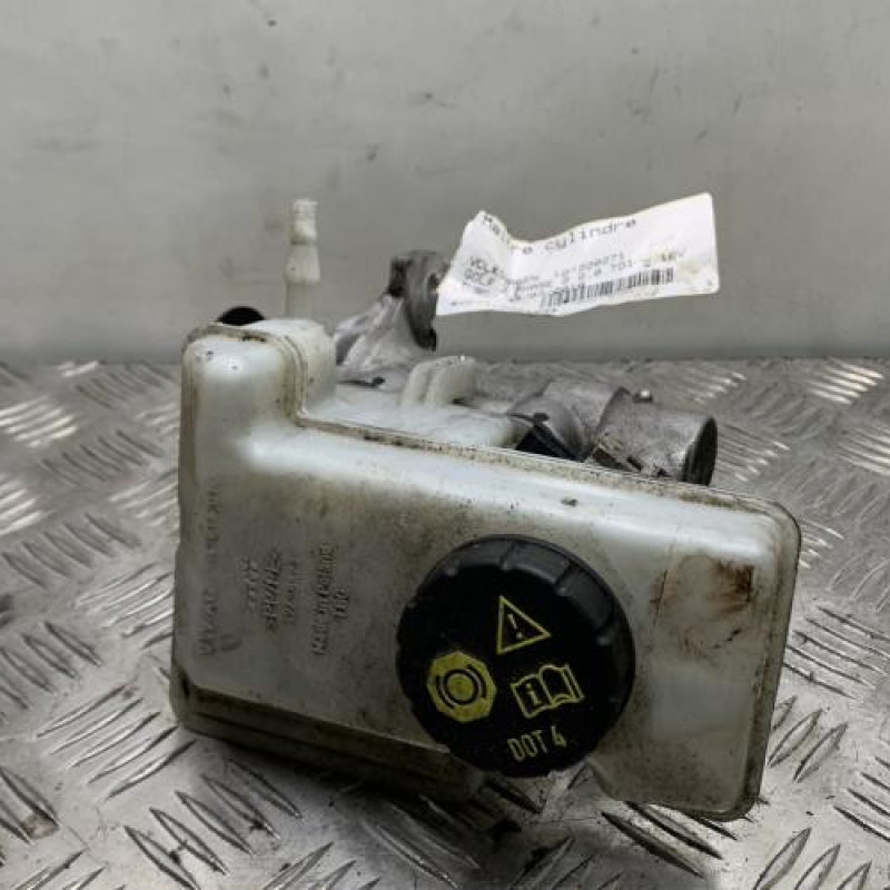 Maitre cylindre (freinage) VOLKSWAGEN GOLF 7 Photo n°2